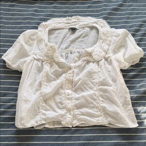 American Eagle Outfitters White Button Down Shirt